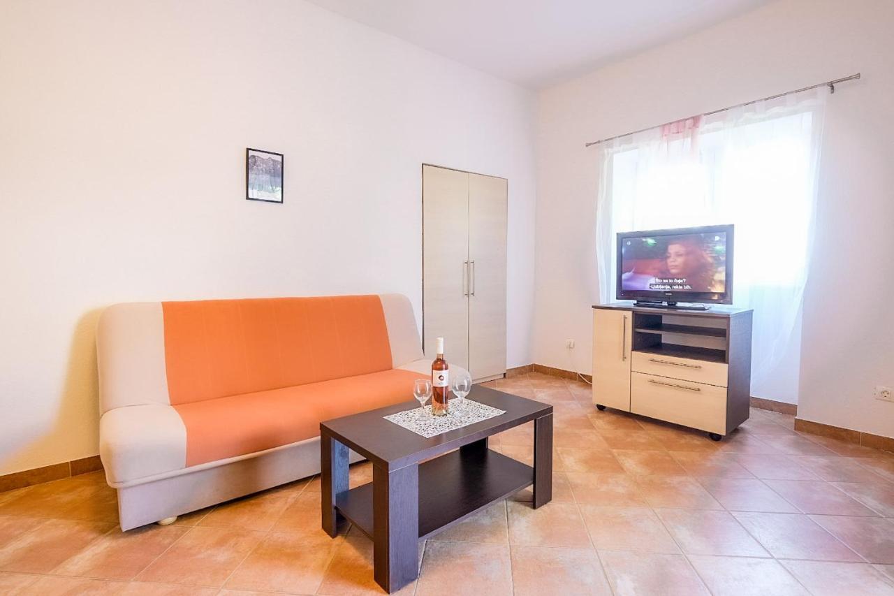 Apartmani Nina Rovinj Extérieur photo