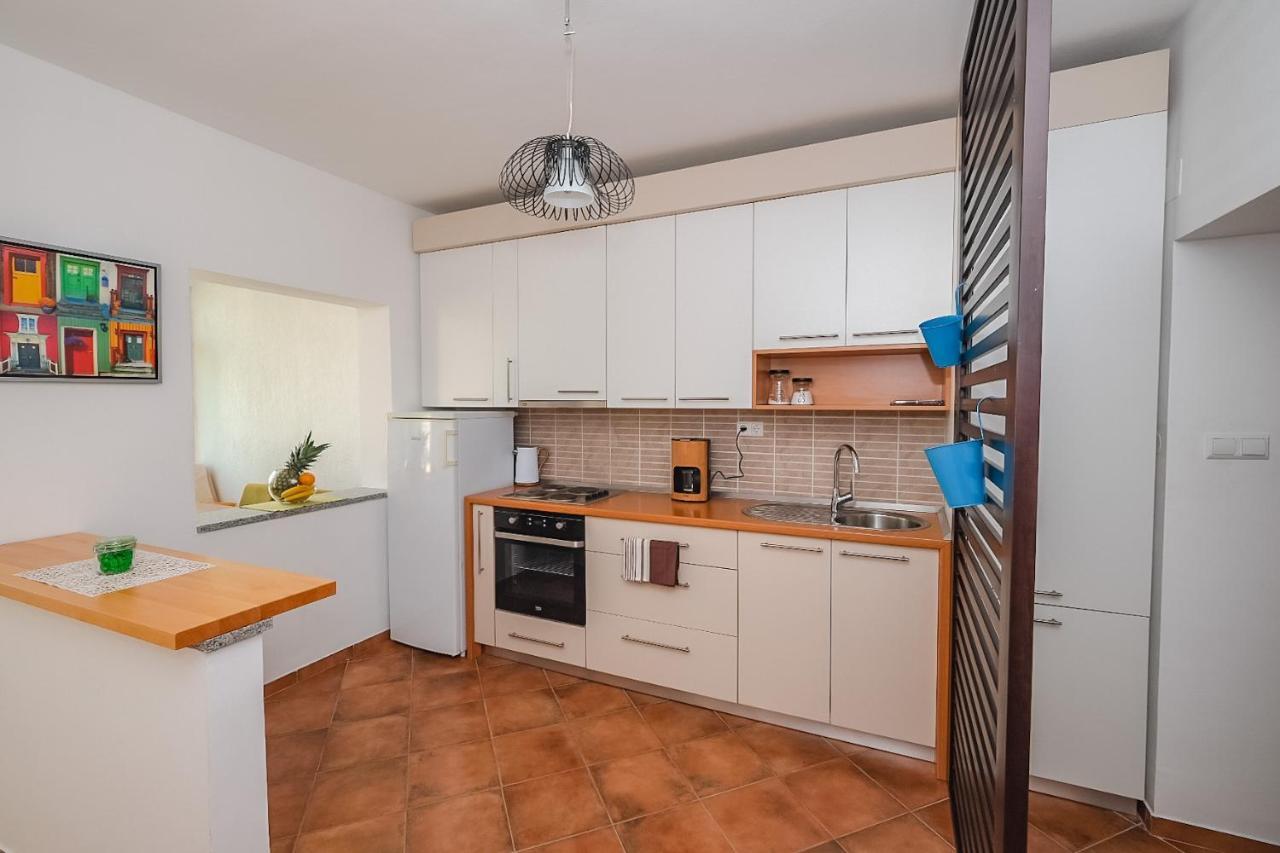 Apartmani Nina Rovinj Extérieur photo